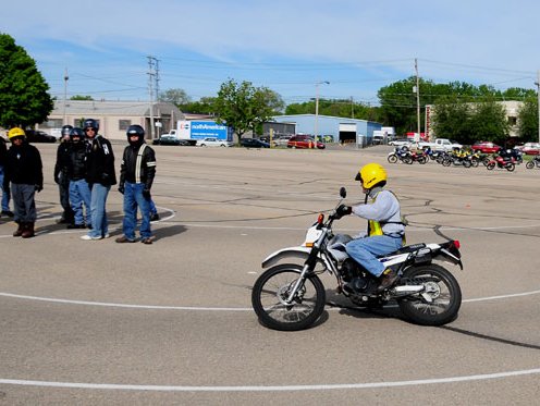 An MSF instructor demonstrates