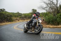 2015 Suzuki GSX-S750 cornering action