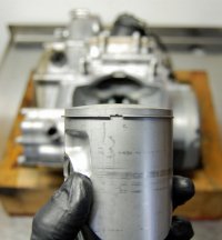 Picture Showing Proper Piston Ring Installation On A 2 Stroke Piston