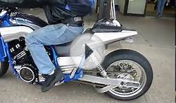 CRAZY MODDED YAMAHA VMAX MOTORCYCLE